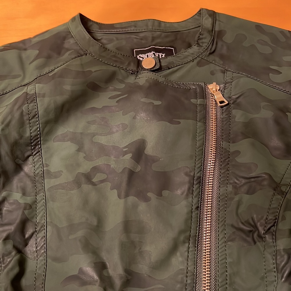 Camp Jacket - image 5